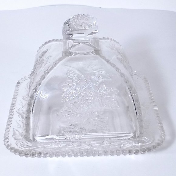 Vintage Pressed Glass Covered Plate‎ with Berry Vines and leaves  #1016 - Picture 4 of 11